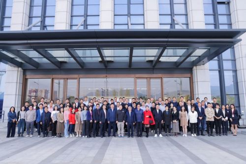 智造未來，賦能新質(zhì)生產(chǎn)力——浙江求是應(yīng)急科技研究院主辦智能與未來工廠新技術(shù)研討會側(cè)記